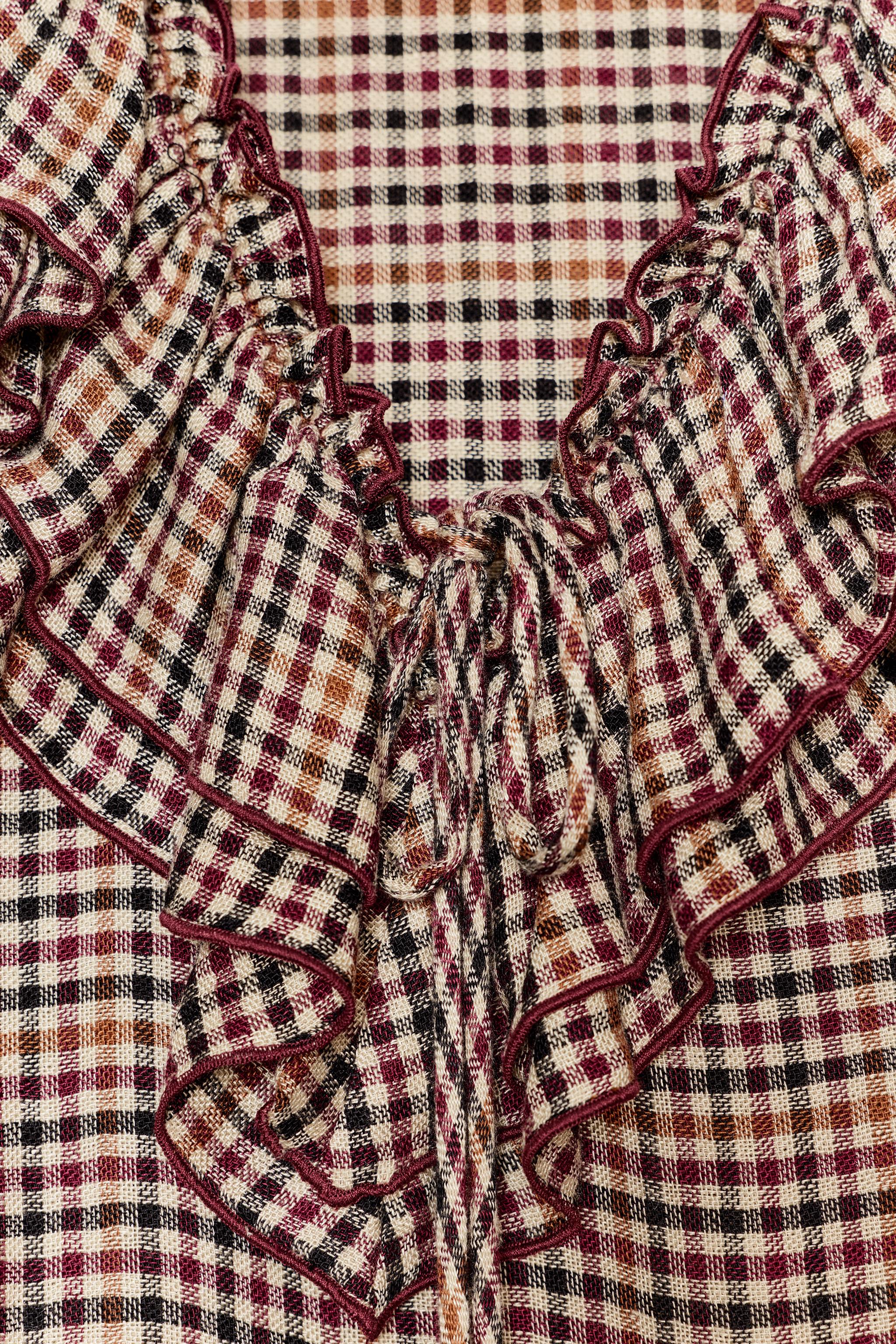 PLAID RUFFLED BLOUSE